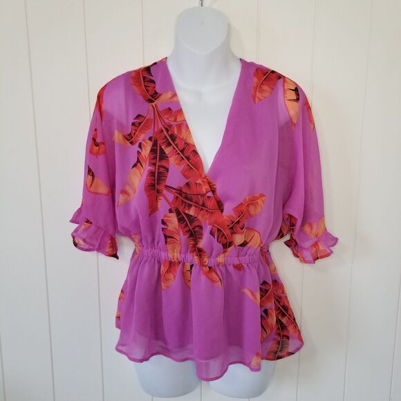 Women's Floral Top Size Medium Fairy Faux Wrap Romantic - Picture 1 of 9